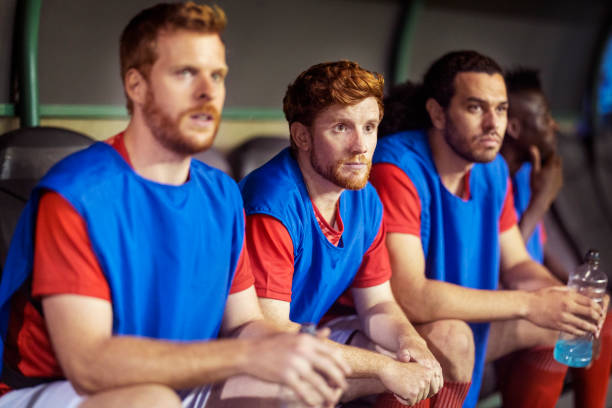 上的地位愈 上的地位愈