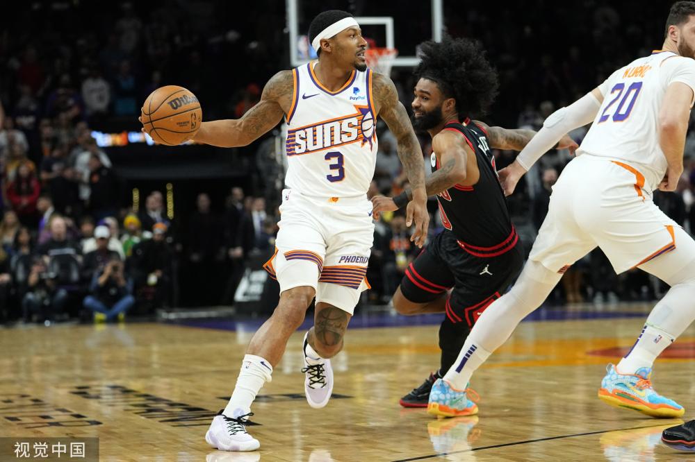 也展示了他 也展示了他