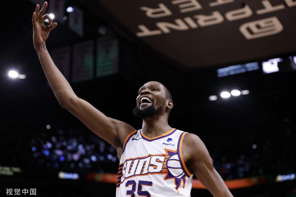 这位来自巴 这位来自巴